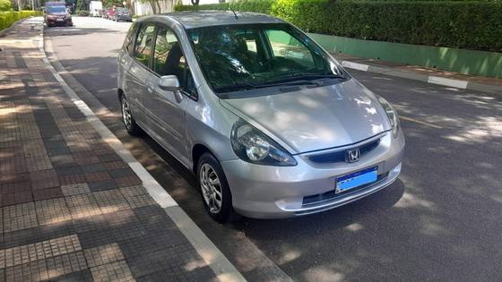 HONDA FIT 1.4 LX 8V GASOLINA 4P AUTOMÁTICO